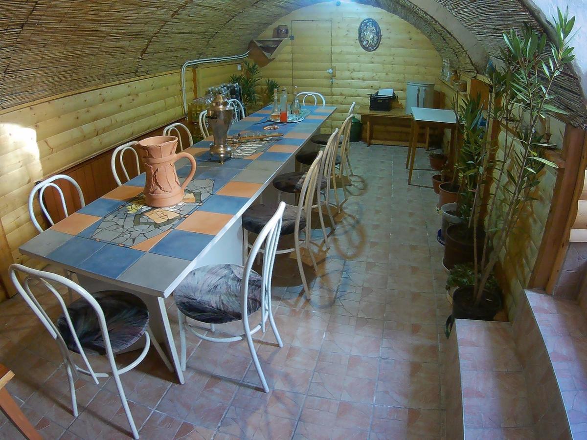 Szlavi Apartman Байя Екстериор снимка