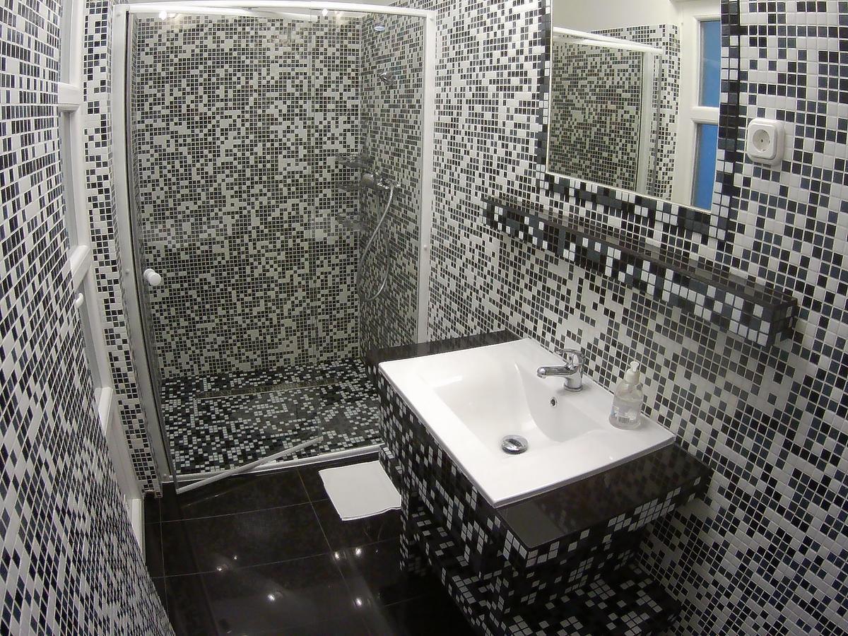 Szlavi Apartman Байя Екстериор снимка